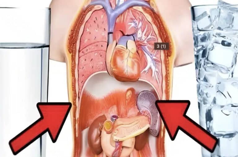 10 οφέλη από το να πίνετε ζεστό νερό