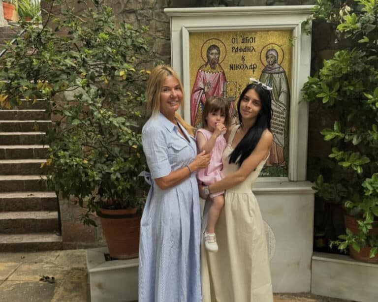 Χριστίνα Παππά: Το τάμα που πραγματοποίησε με την Άννα Μπεζάν και την εγγονή της