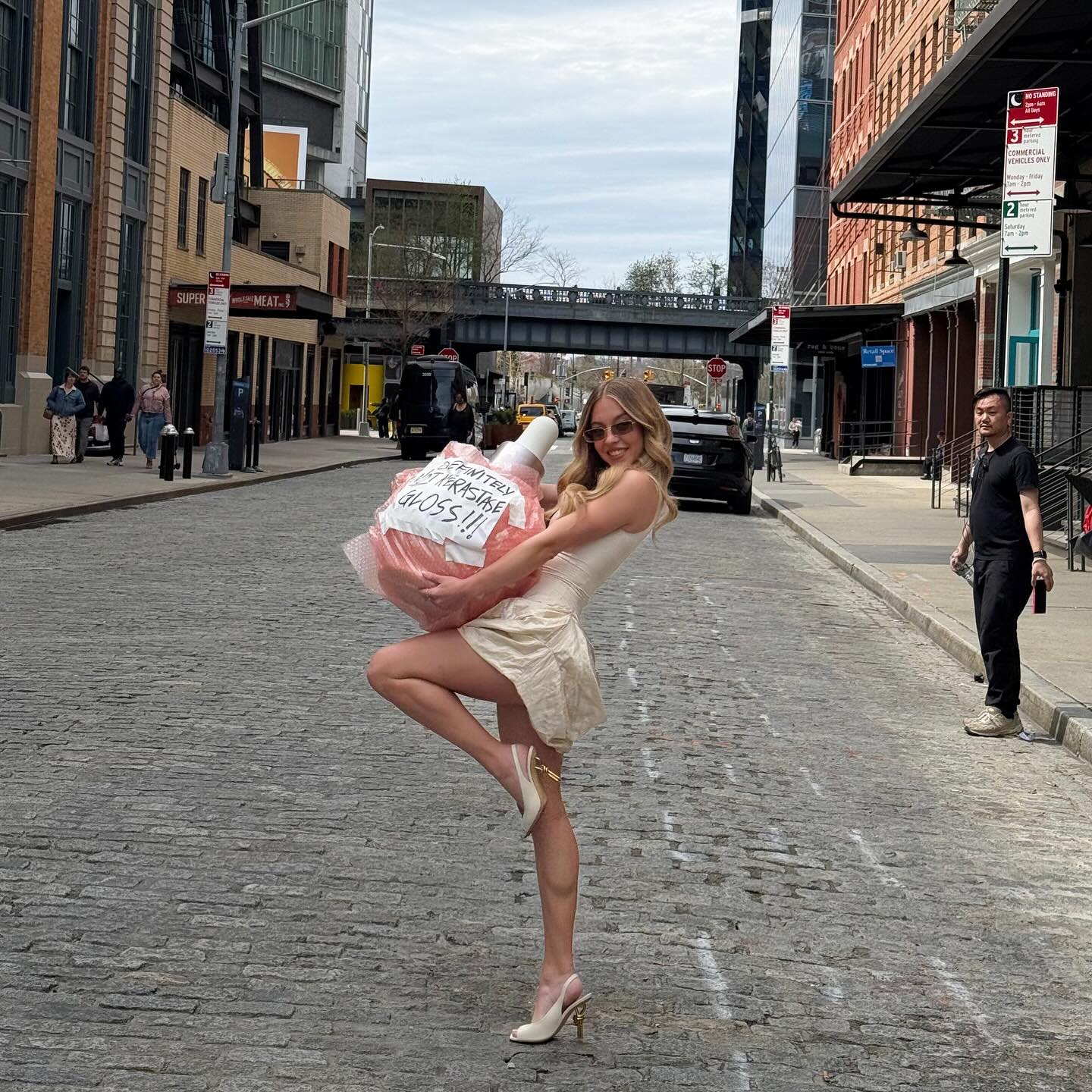 sydney sweeney 1743869359 3604159875940500335 8140453