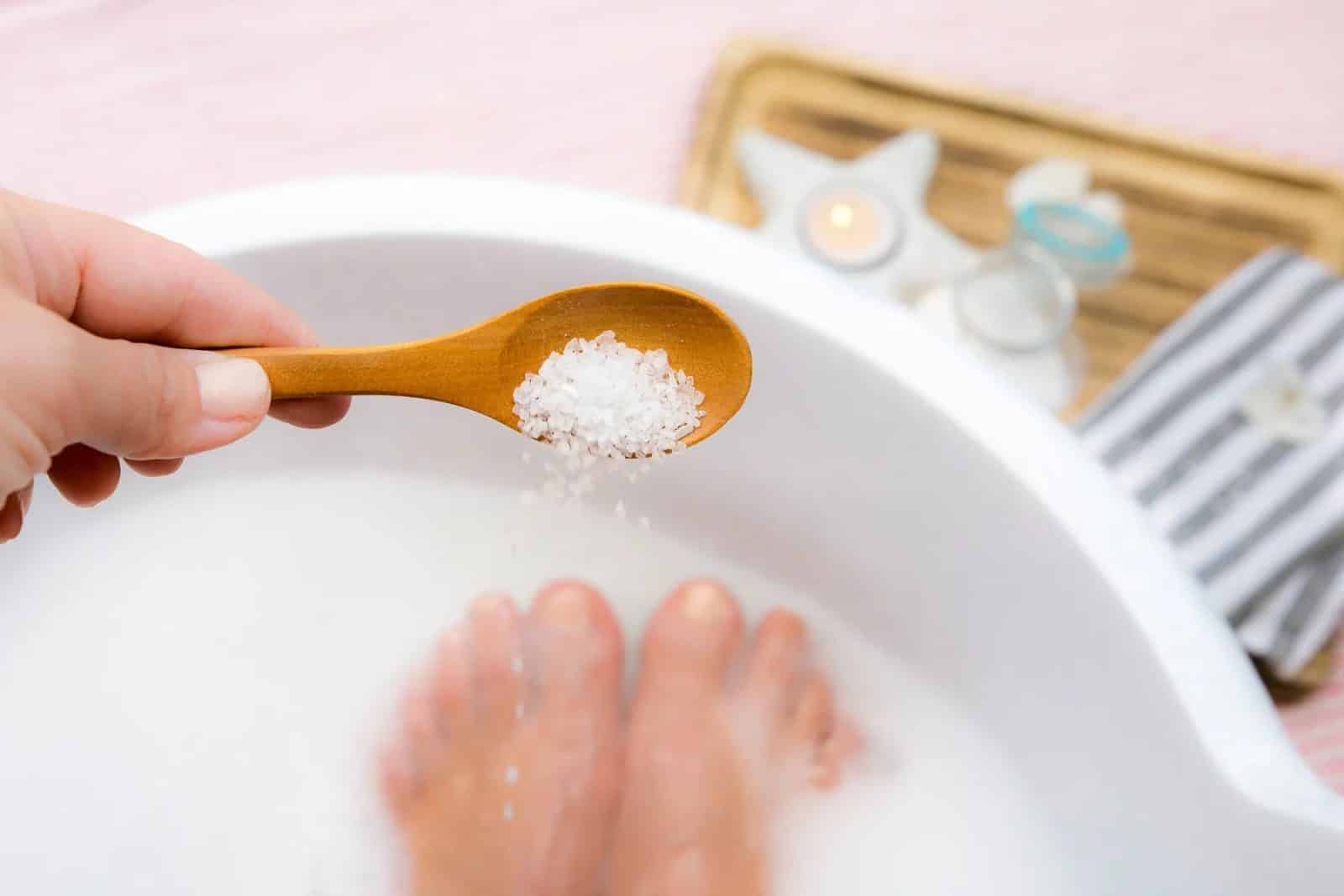 1800ss getty rf bath salts 11zon 1600x1067 1
