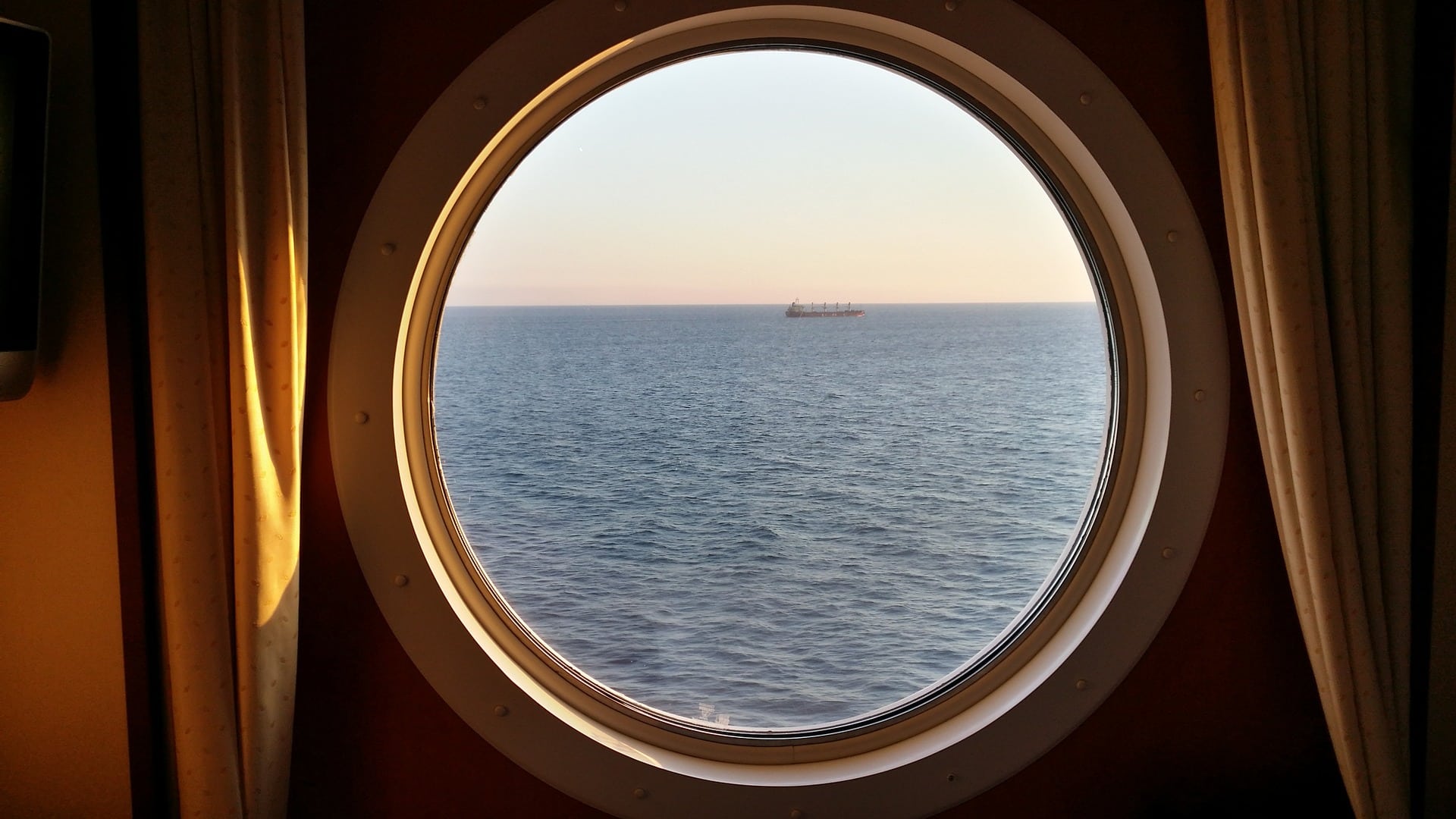 cruise 830875 1920