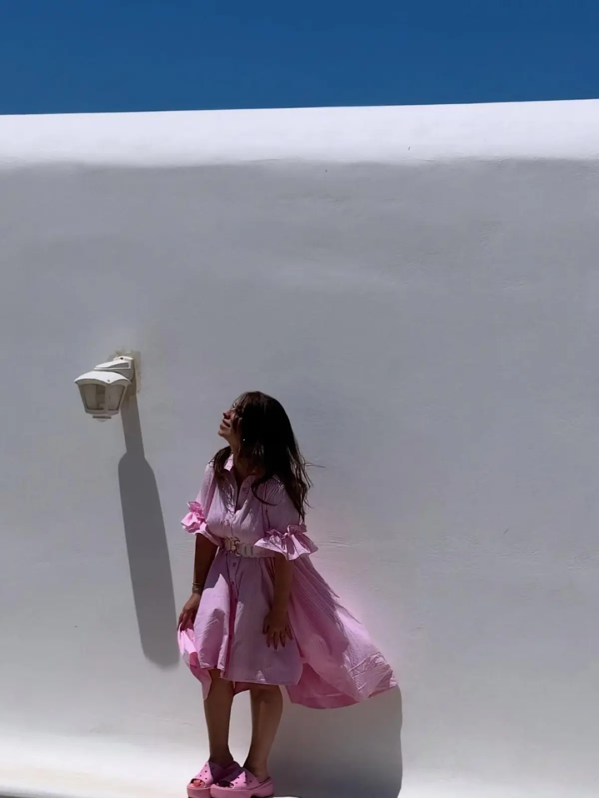 nansy antoniou mykonos roz forema.jpg
