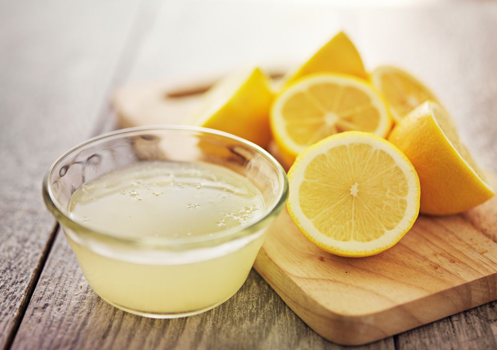 opt aboutcom coeus resources content migration mnn images 2015 12 lemons lemon juice d2ffea72a85e4917ab59f8cbcdf605f8