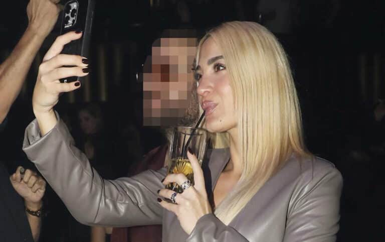 Ιωάννα Τούνη: «Προτιμώ άντρες που βγάζουν πιο πολλά λeφτά από εμένα»