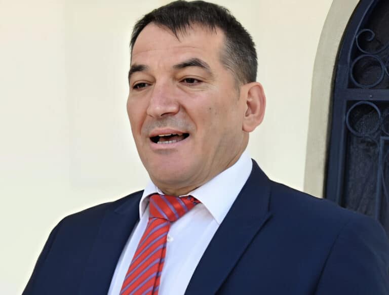 Η ζωή του Πύρρου Δήμα γίνεται ταινία – Ποιος θα τον υποδυθεί