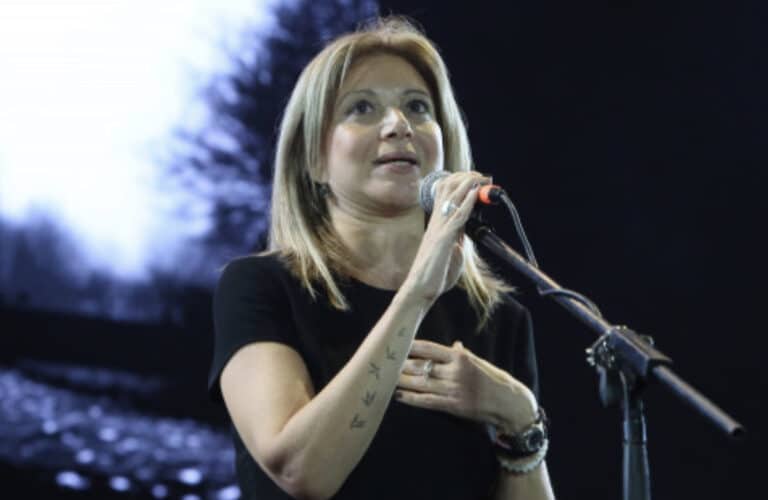 Έκανε την κίνηση η Καρυστιανού – Ασταμάτητη και έτοιμη να ρίξει την κυβέρνηση