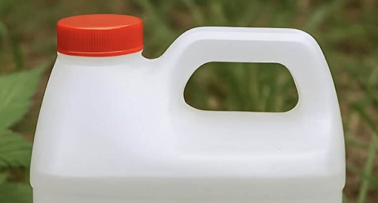 Η γιαγιά μου ορκίζεται σε αυτή τη συνταγή ζıζανıοκτόνου. Δείτε πώς λειτουργεί