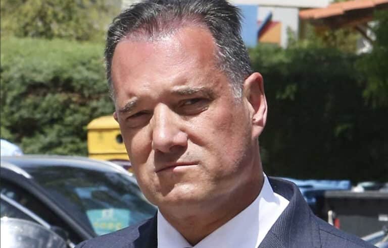 Δύσκολες ώρες για τον Άδωνι – Μόλις έγινε γνωστό πριν λίγο