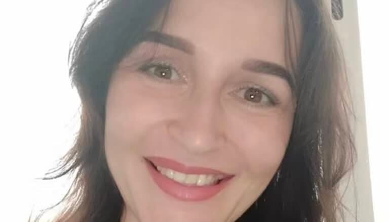 Φρίκη: 33χρονος «σταύρωσε» και έβαλε φωτιά στη σύντροφό του γιατί του ζήτησε να χωρίσουν – Σοκάρει φωτογραφία με το καμένο πρόσωπο της