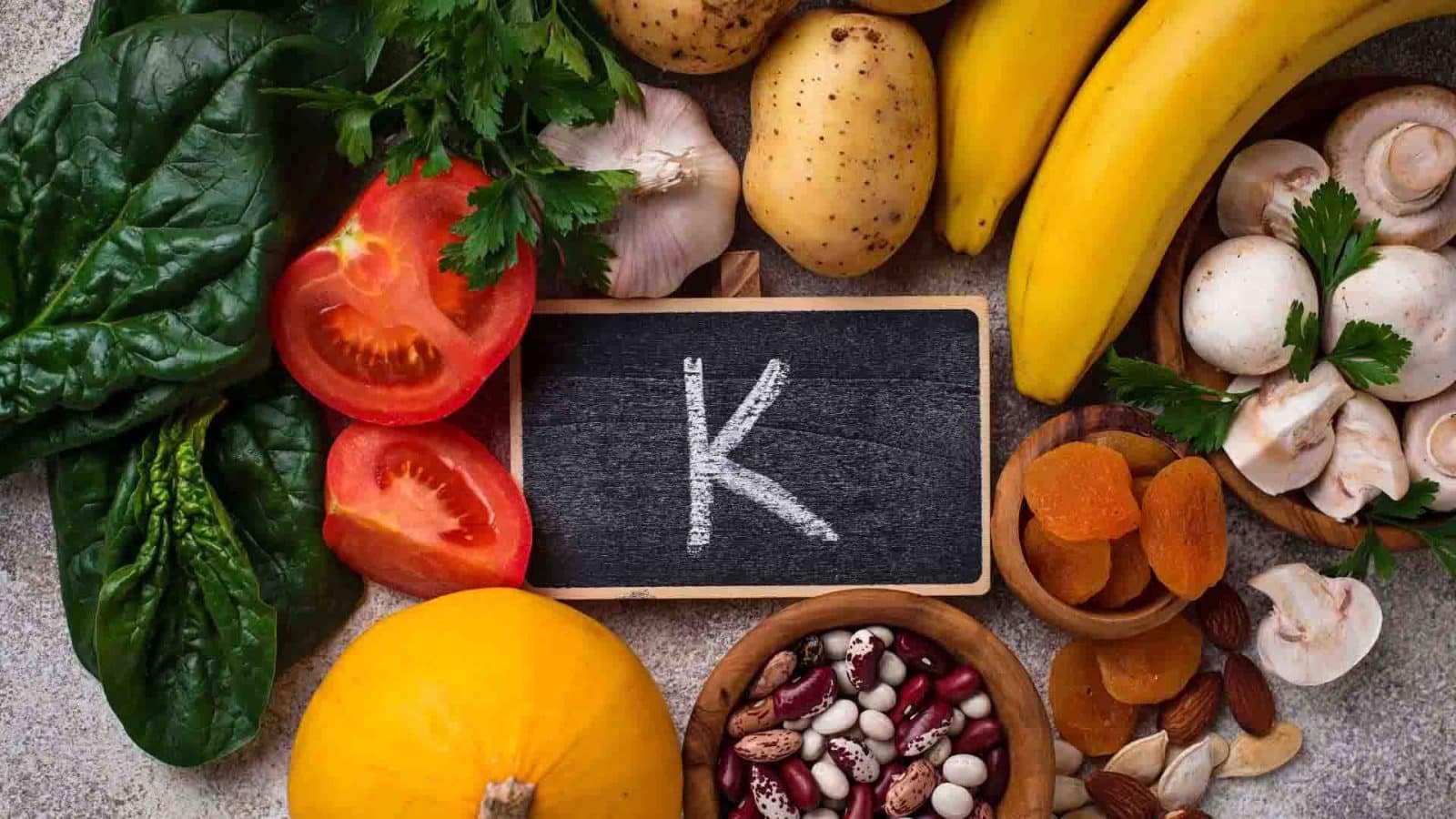 vitamin k 1600x900 1