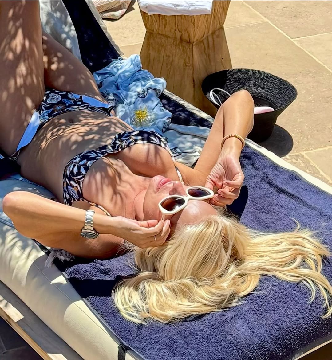 1 9