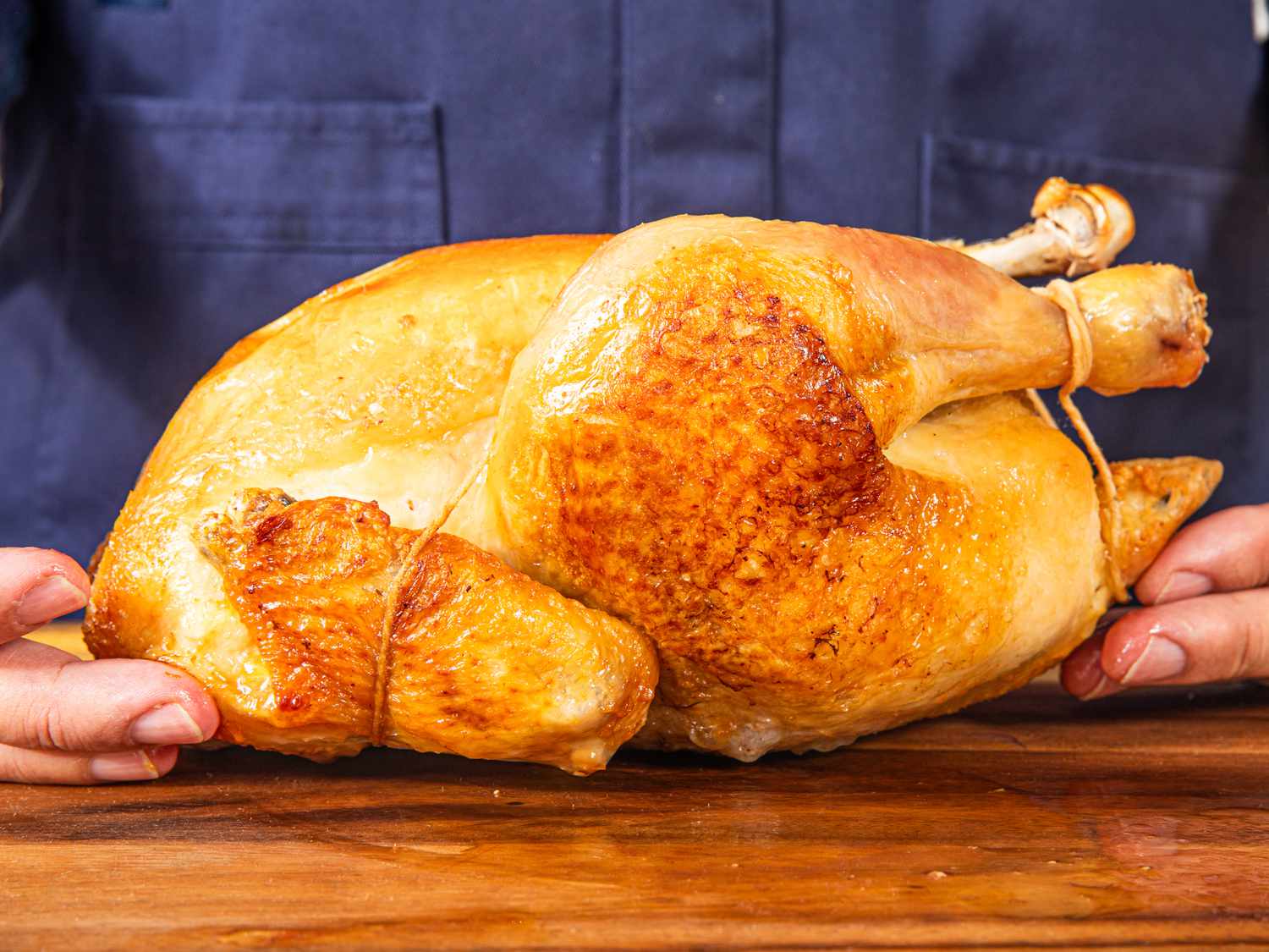 20230905sea howtocarvearoastchicken amandasuarez 00 1 e1530815c7b24c64b590f3aed245d5b3