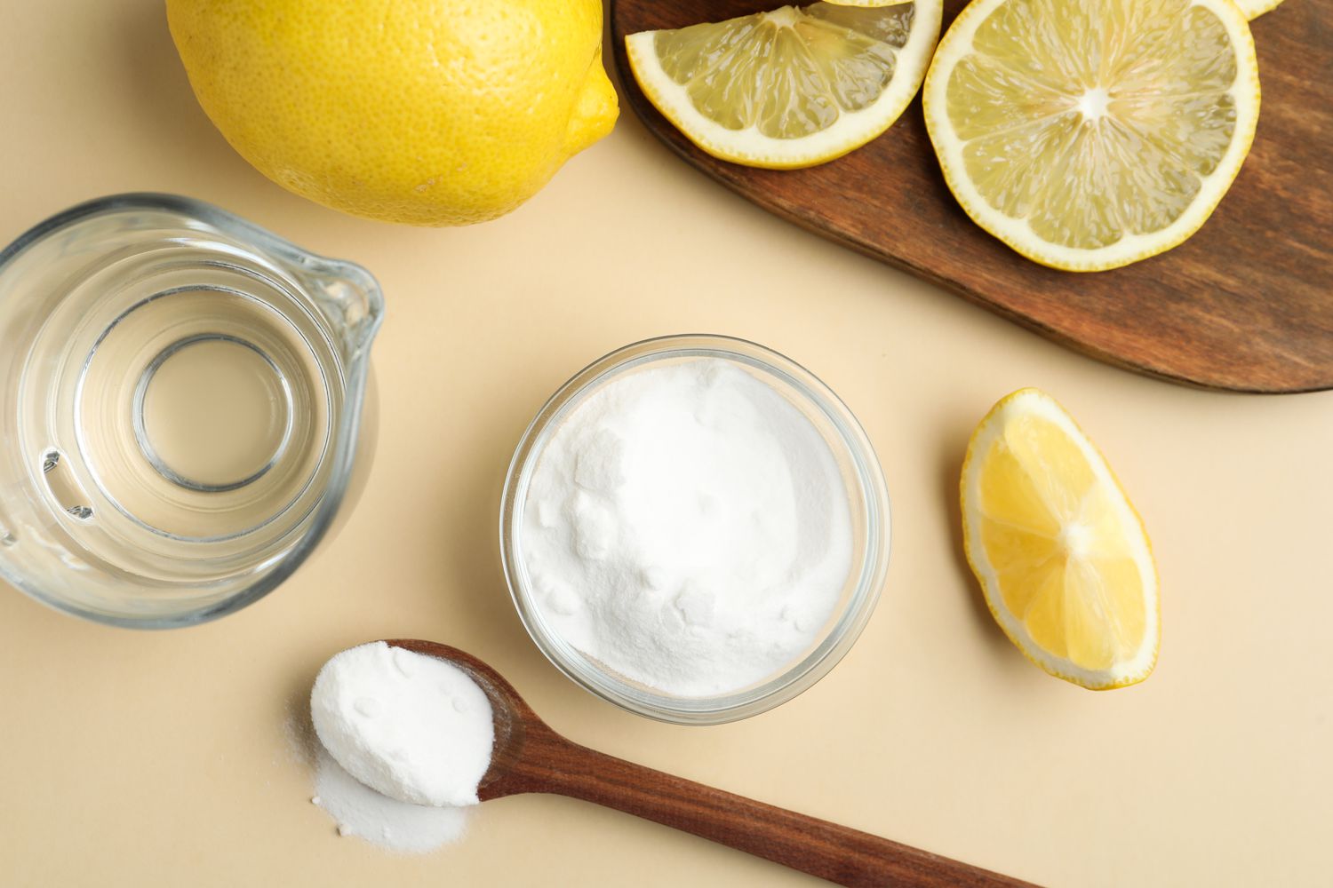 clean with lemon gettyimages 1349126480 2ff8dc0abfae4697af3653576d36ba3f