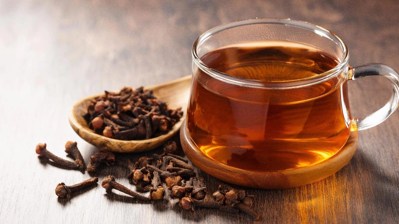 clove water 1600x900 1