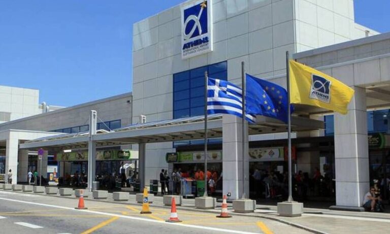 Φωτιά στη Ραφήνα: Πυκνοί καπνοί στο αεροδρόμιο «Ελ. Βενιζέλος» – «Κατεθύνεται στα Σπάτα»