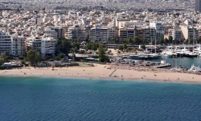 Πας διακοπές με το Μετρό και με 1,20. Οι 4 άγνωστες παραλίες σε απόσταση αναπνοής που λίγοι γνωρίζουν