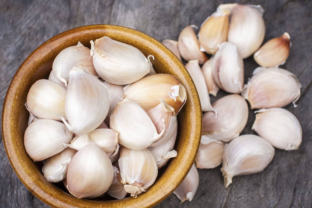 garlic cooking