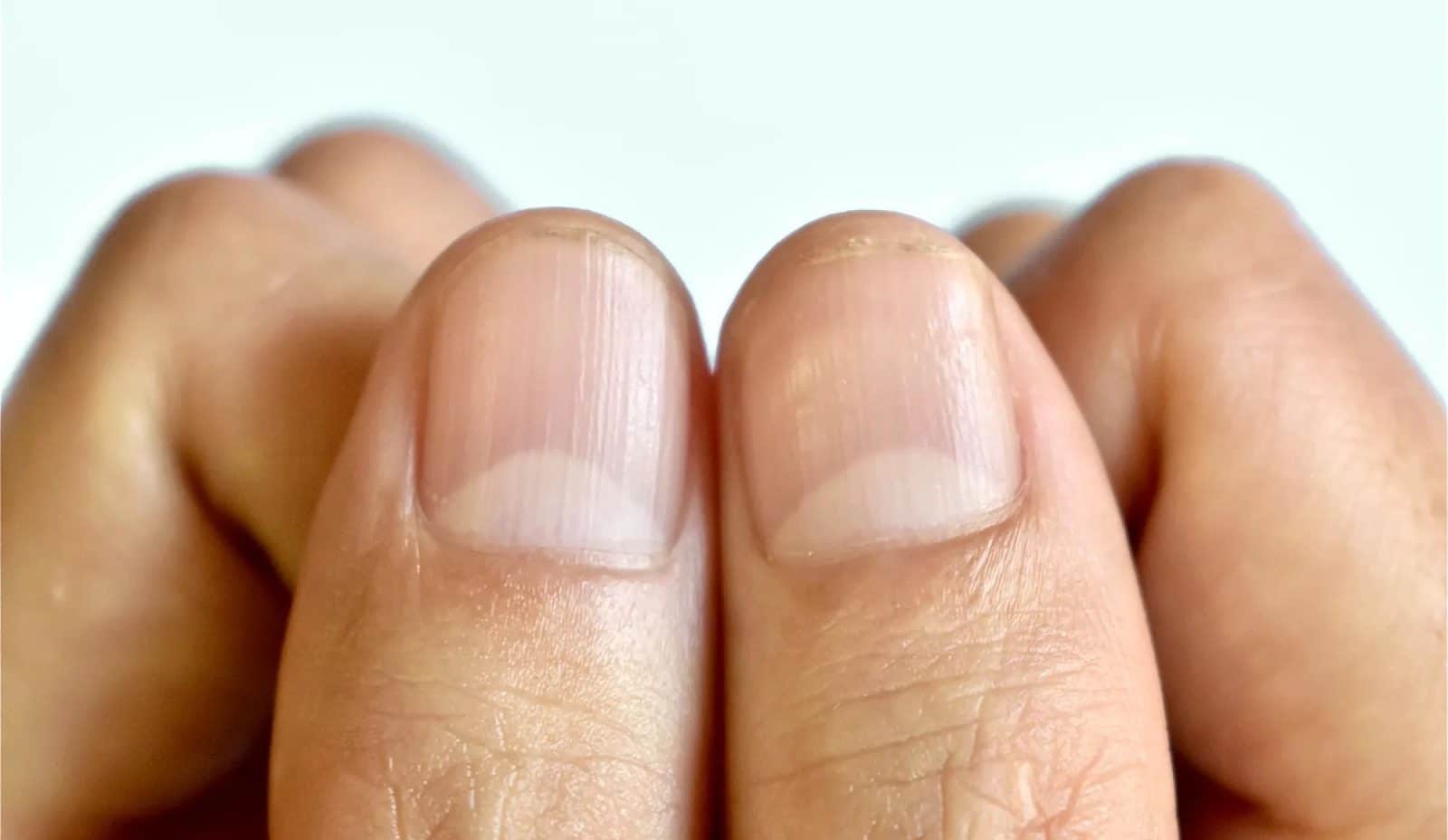 half moon fingernails 1449865098 1600x928 1