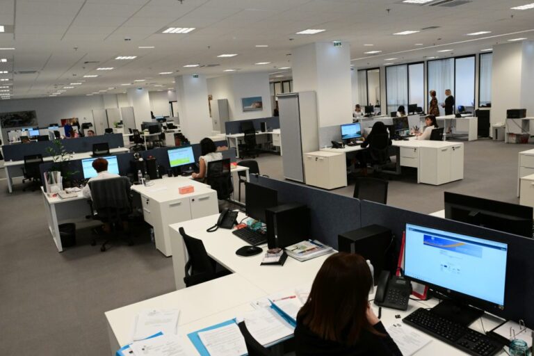 Στη σύνταξη πριν από τα 62: Ποιοι μπορούν να βγουν με εξαγοpά πλασματικών ετών