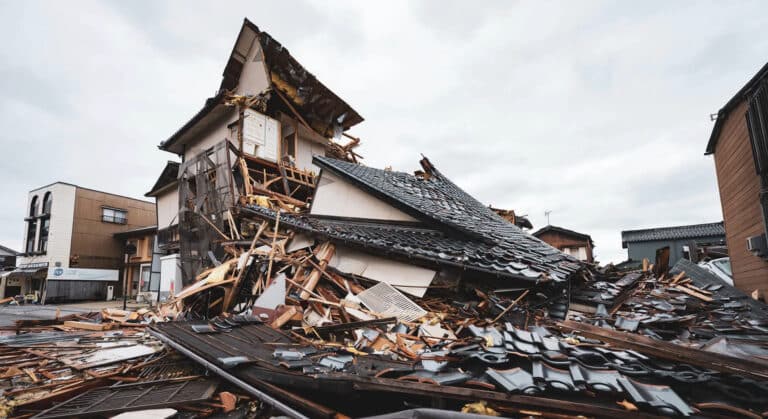 Ιαπωνία: Φόβοι για «γίγα-σεισμό» με 300.000 νεκρούς – Τα σχέδια της κυβέρνησης για να μειώσει τις επιπτώσεις
