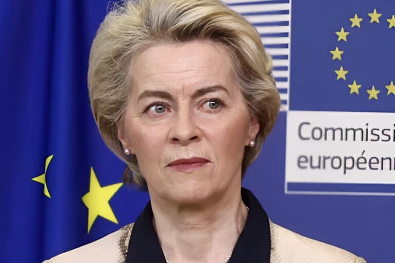 Η Φον ντερ Λάιεν αντιμέτωπη με πρόταση μομφής στο Ευρωκοινοβούλιο