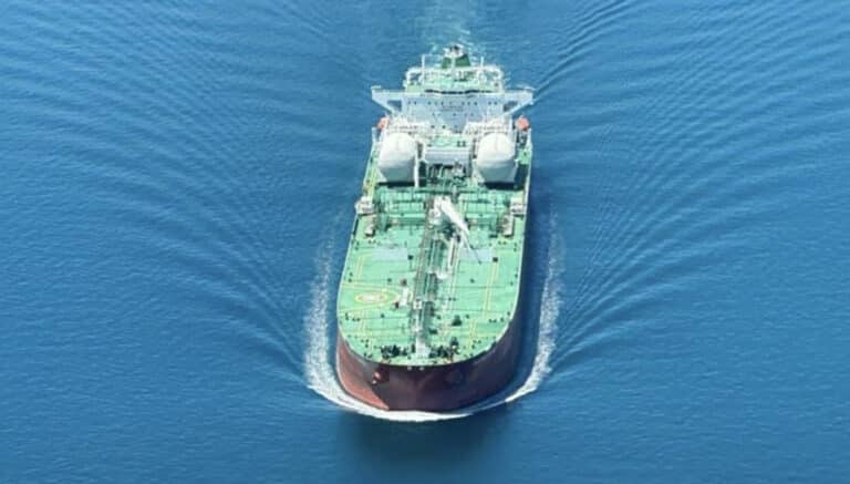 Νέα επίθεση σε ελληνόκτητο πλοίο στην Ερυθρά Θάλασσα – Δύο νεκροί και δύο τραυματίες