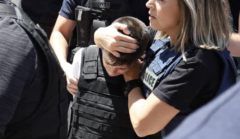 Σοκάρει το κατηγορητήριο για Μουρτζούκου: Πώς επιχείρησε 4 φορές να θανατώσει το παιδί της – Πώς σώθηκε η φίλη της