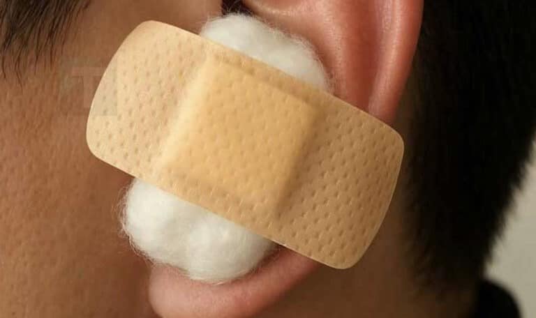 Βάλτε ένα βαμβάκι με Vicks στο αυτί σας και δείτε αυτό το εκπληκτικό αποτέλεσμα