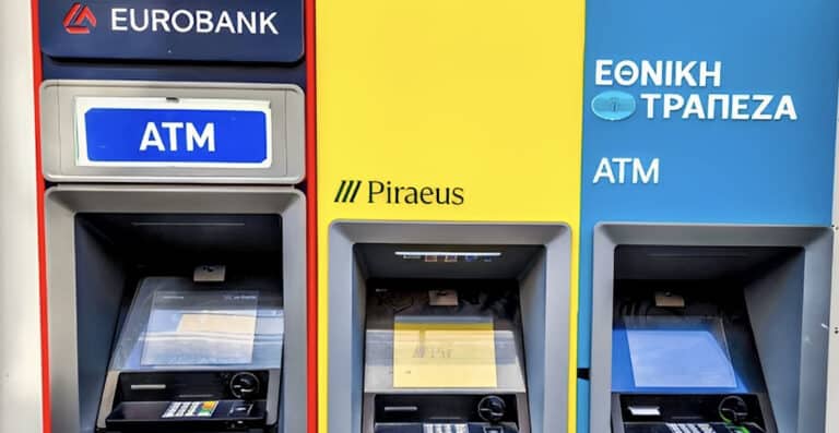 Χαμός με τις τράπεζες και τις χρεώσεις στα ΑΤΜ – Άρχισαν τις απειλές