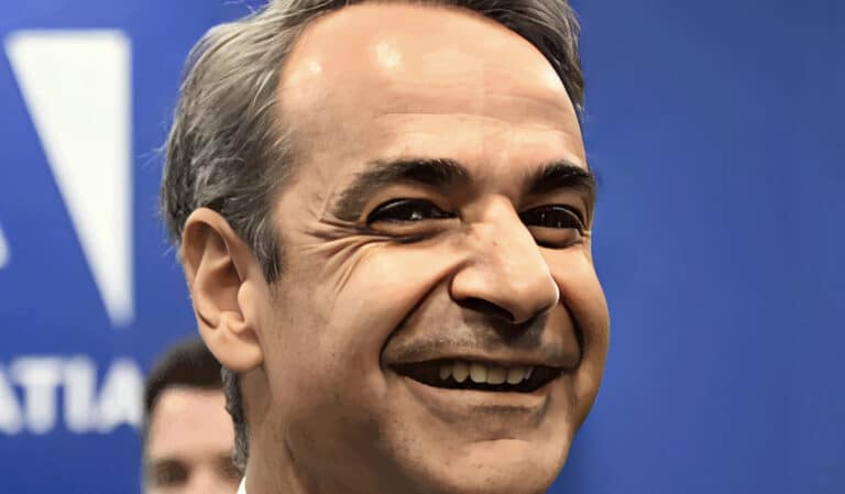 «Τpελάθηκε» ο Μητσοτάκης – Δεν φαντάζεστε πόσα λεφτά θα μοιράσει στους Έλληνες μετά το καλοκαίρι – Διέρρευσε το υπέρογκο ποσό 