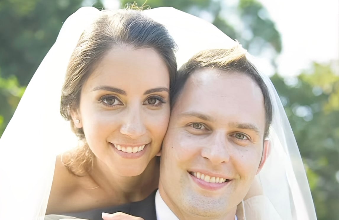 Η νύφη της φωτογραφίας πέθανε από καρκίνο – 2 χρόνια μετά ξαναβλέπουν την εικόνα και παθαίνουν σοκ 1 stigmiotypo othonis 2025 10 30 23.33.36