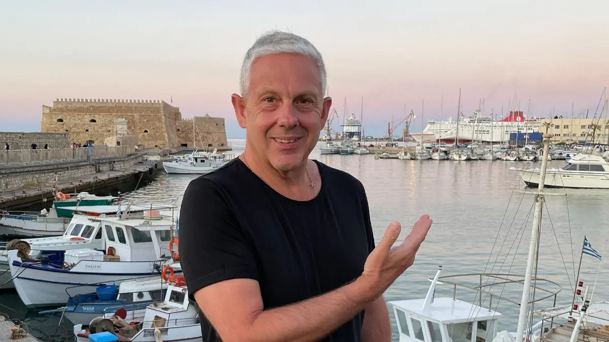 tasos dousis.jpg