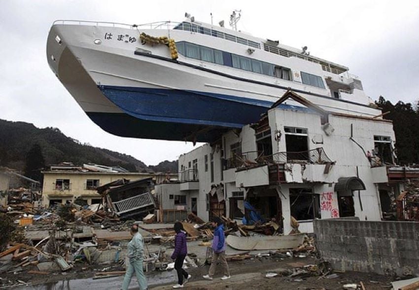 tsunami 2