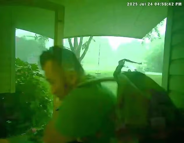 100769243 14954701 dylon conner pictured 32 of blue springs missouri along with his m 23 1753883531274