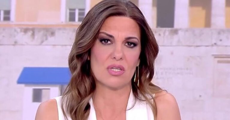 Φαίη Μαυραγάνη: Το αρνητικό μήνυμα που έλαβε στον αέρα του ΣΚΑΪ και η αντίδραση της – «Είναι κι αυτά στο πρόγραμμα»