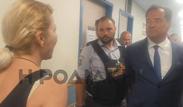 Χαμός στην επίσκεψη Γεωργιάδη στο νοσοκομείο Ρόδου: «Ξέρεις πώς πέθανε ο πατέρας μου το 2023;»