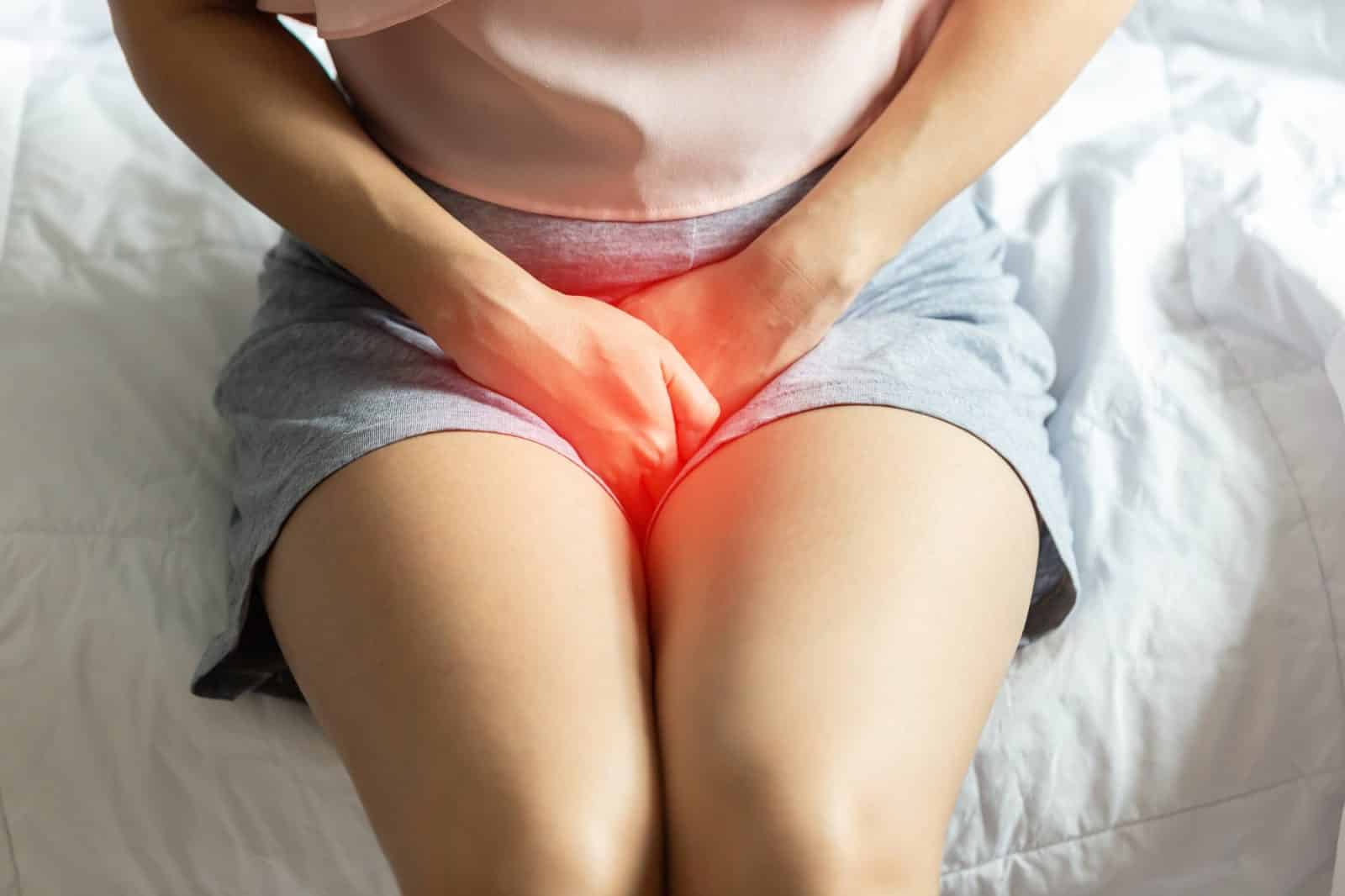 beginning symptoms of a uti 1600x1066 1