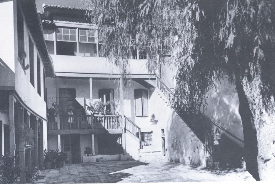 oikia kokovikou 1
