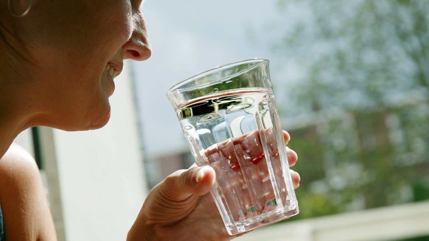 rekening betalen drinkwater glas
