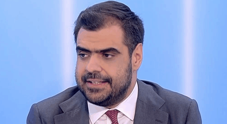 Μαρινάκης: «Όσοι λένε για 13η και 14η σύνταξη που κοστίζουν €5 δισ. να μας πουν πού θα τα βρουν»