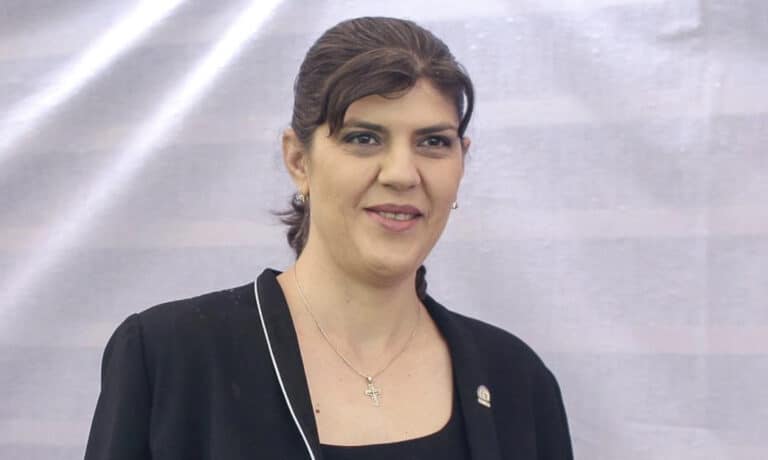 «Κεραυνοί» από την Κοβέσι για την Ελλάδα (κι όχι μόνο): «Δεν γνώριζαν σε όλα τα κράτη μέλη οι πολιτικοί ότι η Ευρωπαϊκή Εισαγγελία είναι ένας ανεξάρτητος θεσμός»