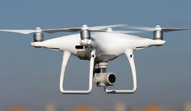 Πάτρα: «Πάνω από το σπίτι πετάει drone για να καταγράψει τα χρυσαφικά σου» – Απίστευτη απάτn