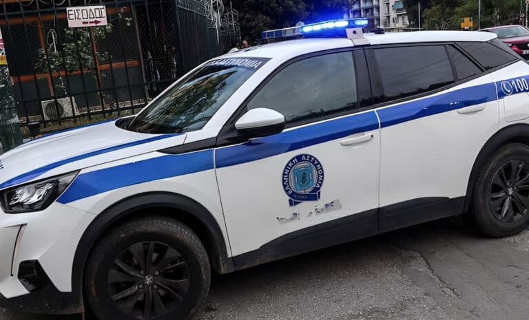 Σοκ στην Κηφισιά: 14χρονοι επιτέθηκαν σε γυναίκα αστυνομικό που τους έκανε παρατήρηση