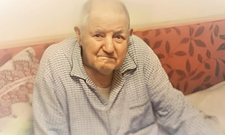 Ο αδελφός του Αγίου Παϊσίου μιλάει για τα θαύματα του Αγίου Αρσενίου στα Φάρασα