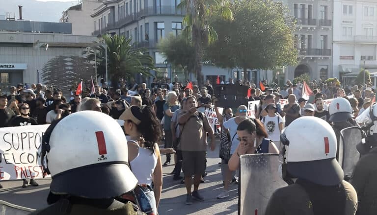 Βόλος: Ένταση κατά την άφιξη Ισραηλινών τουριστών που επέβαιναν σε κρουαζιερόπλοιο