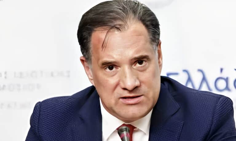 Αδωνις Γεωργιάδης για φωτιά στο Τζάνειο: «Περίεργα πράγματα…»