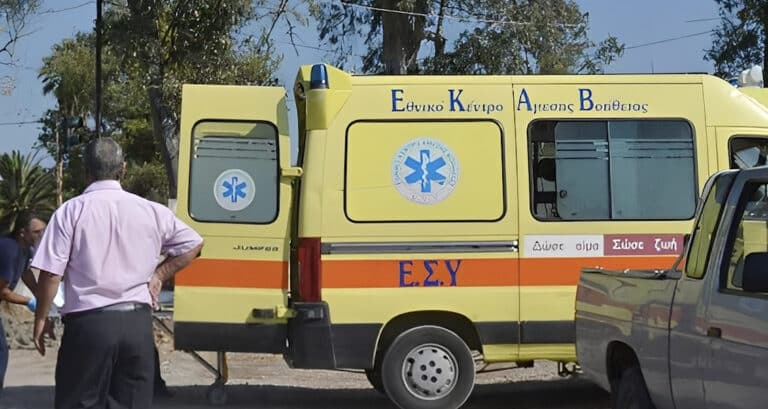 Ηλικιωμένη ξεψύχησε σε παραλία επειδή το Κέντρο Υγείας δεν είχε οδηγό ασθενοφόρου