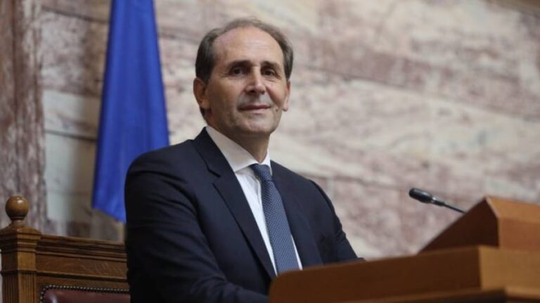 Πέθανε από ανακοπή καρδιάς ο Απόστολος Βεσυρόπουλος