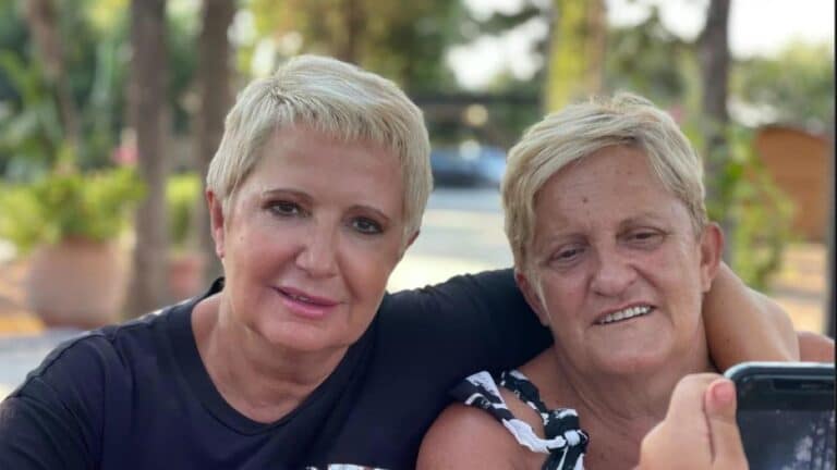 Ραγίζει καρδιές η Χριστίνα Κοραή: «Έφυγες αδελφούλα μου κι έχασα το άλλο μου μισό»