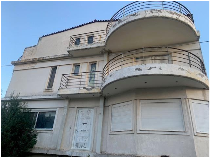 «Πνιγμένος» στα χρέη πασίγνωστος λαϊκός Έλληνας τραγουδιστής, χάνει τα σπίτια του, βλέπει «βροχή» από πλειστηριασμούς στη περιουσία του 8 christodoylopoylos kifisia 1